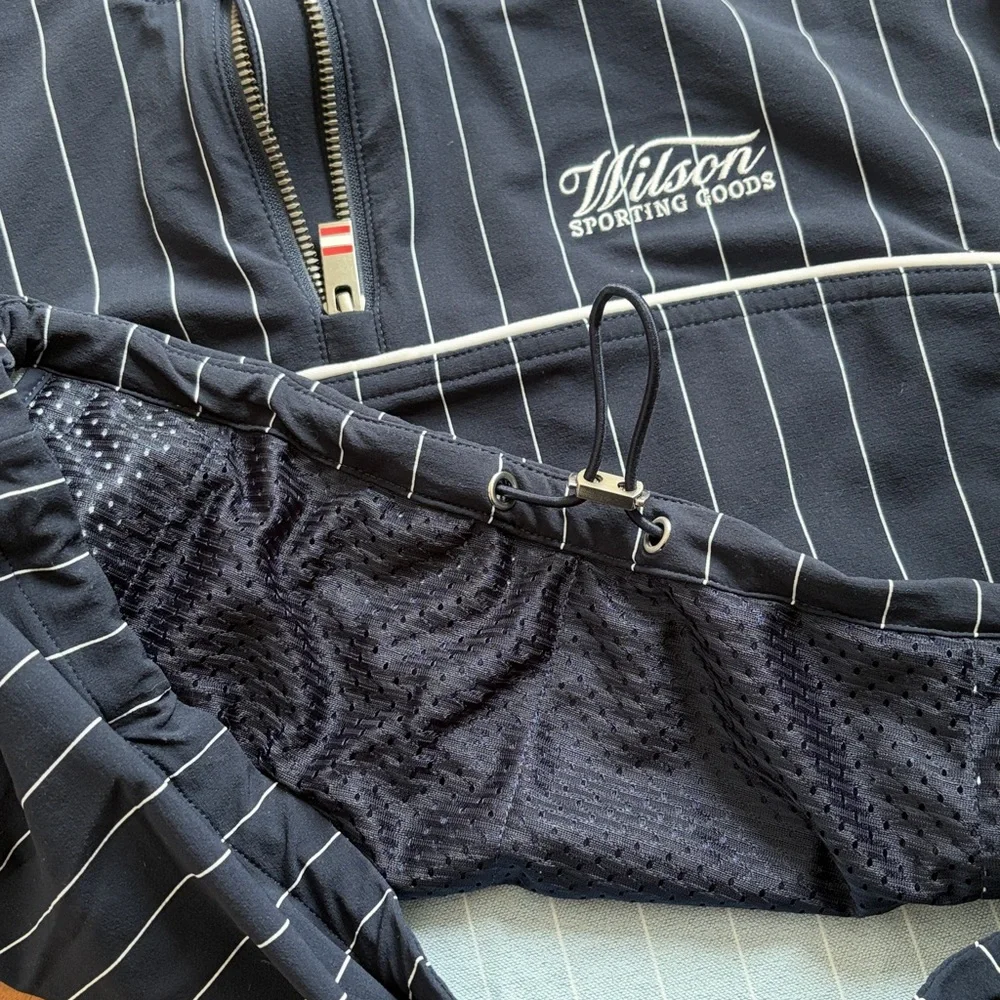 Wilson Davenport Woven Popover XS Classic Navy Pinstripe NWT - Picture 8 of 8